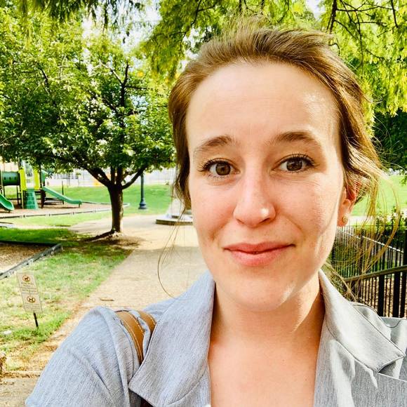 Meet your Posher, Anna - Picture 1 of 1